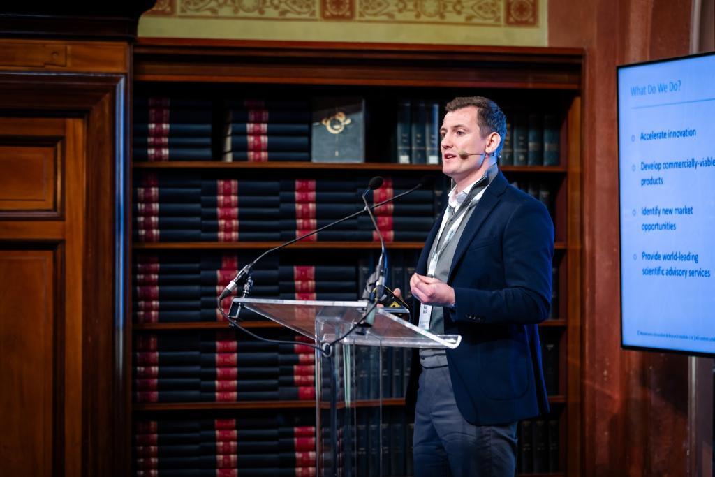 Dr. Ross Ward will be presenting at this year’s Dornbirn GFC